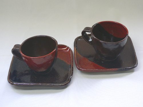 鉄釉重ねがけカップ＆ソーサー